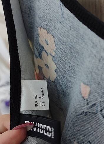 36 Beden H&M çiçekli mini elbise