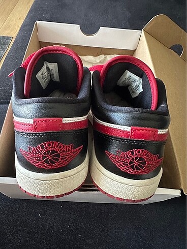 39 Beden NİKE AİR JORDAN 1 LOW