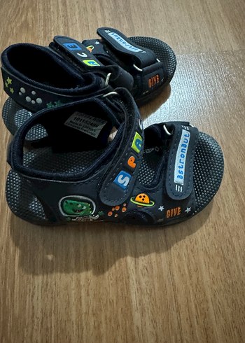 Erkek Çocuk Çok Renkli Kaydırmaz Bantlı Terlik - Görsel 4