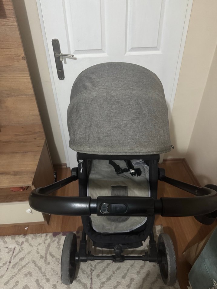 Gri Bebek Arabası - Görsel 2