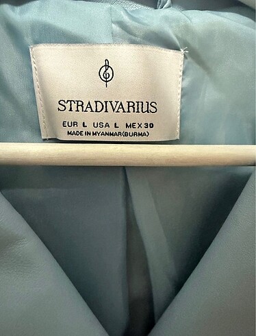l Beden Stradivarius mavi deri ceket