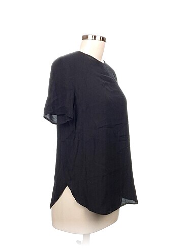 H&M H&M Bluz %70 İndirimli.