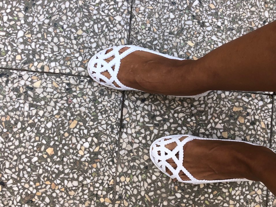 Beyaz Dantel Detaylı Kadın Deniz Ayakkabısı - Görsel 2