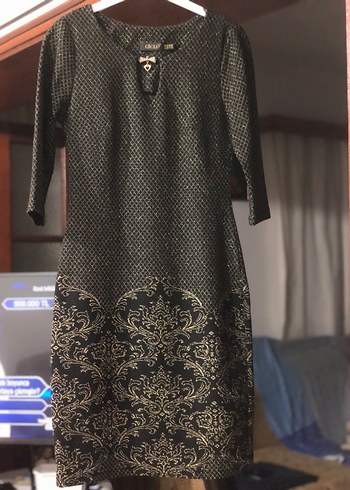 Siyah & Gold kısa şık elbise - Görsel 3