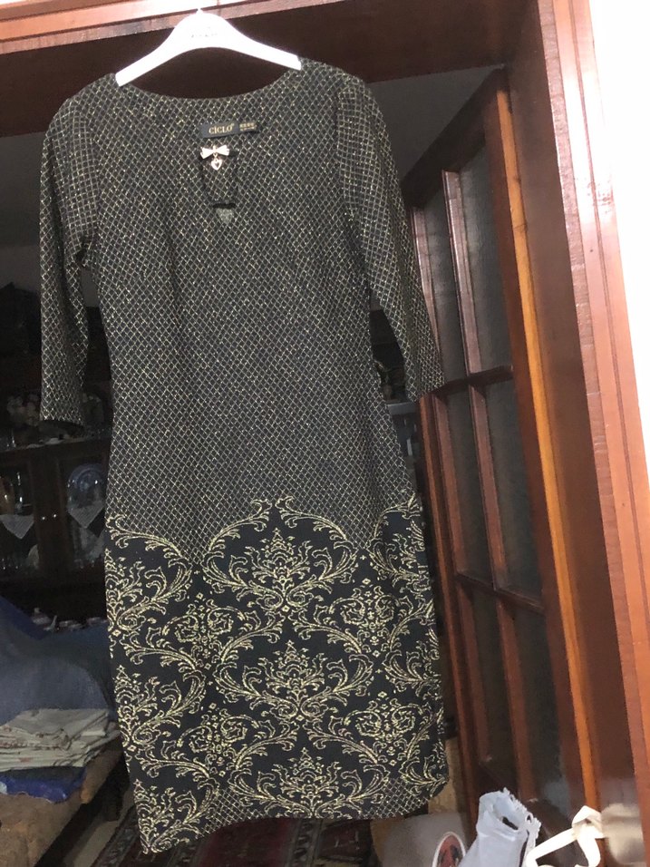 Siyah & Gold kısa şık elbise - Görsel 2