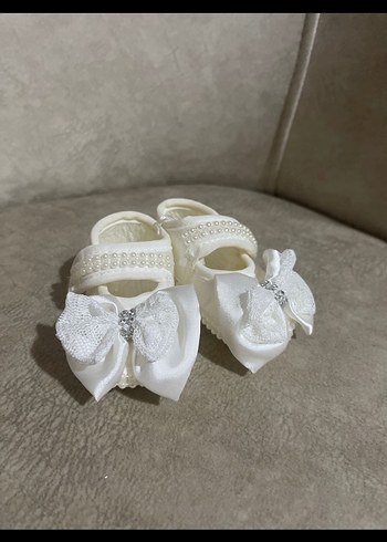 Klasik Beyaz Fiyonk Detaylı Kız Çocuk Ayakkabısı - Görsel 2