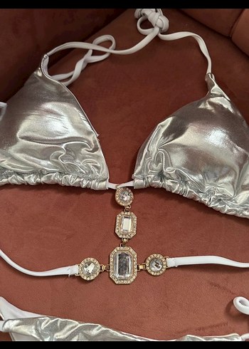 Gümüş Bikini