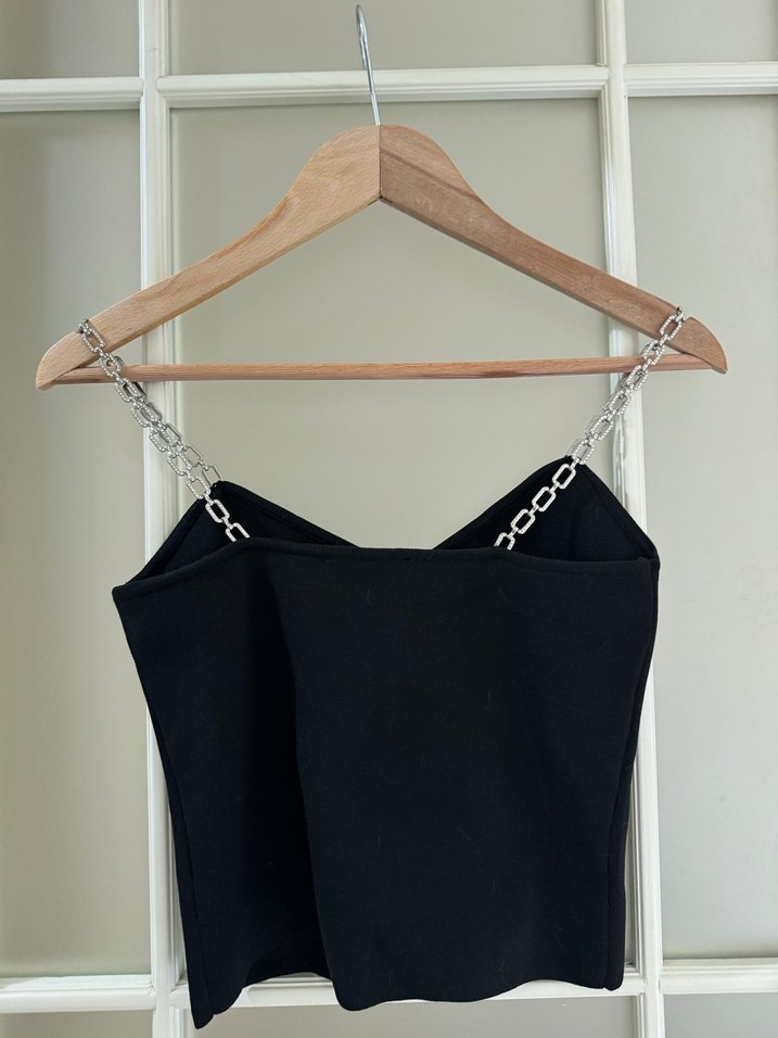 Zincir Detaylı Siyah Straplez Atlet - Görsel 2