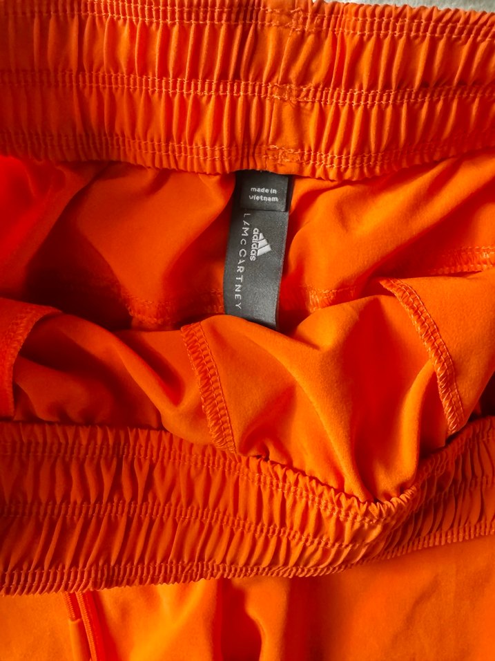 Kırmızı Salaş Mini Hamile Şortu - Görsel 3