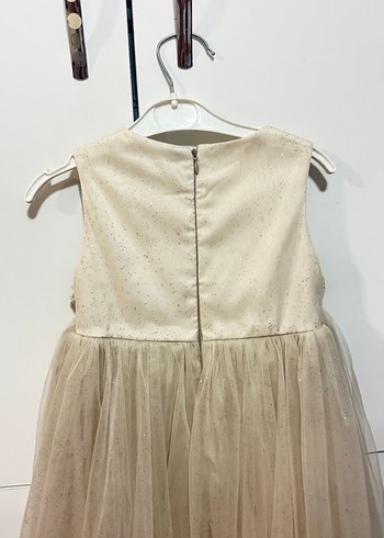 Kız Çocuk Bej Nakışlı Klasik Elbise - Görsel 3