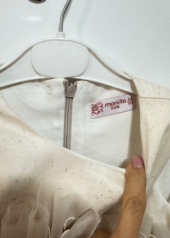 Kız Çocuk Bej Nakışlı Klasik Elbise - Görsel 5