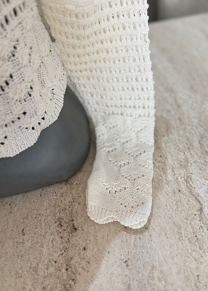 Beyaz dantelli bluz - Görsel 3