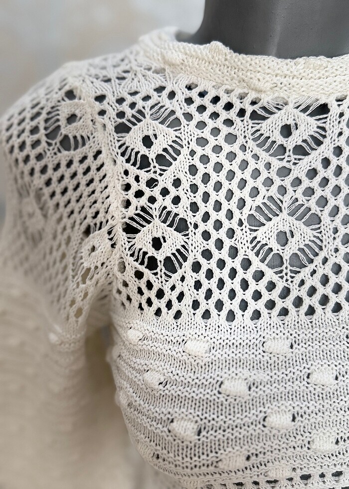 Beyaz dantelli bluz - Görsel 2