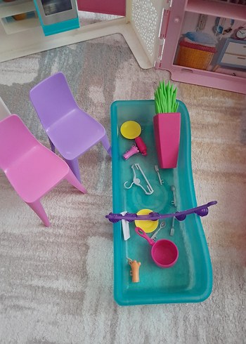 Barbie'nin Portatif Evi