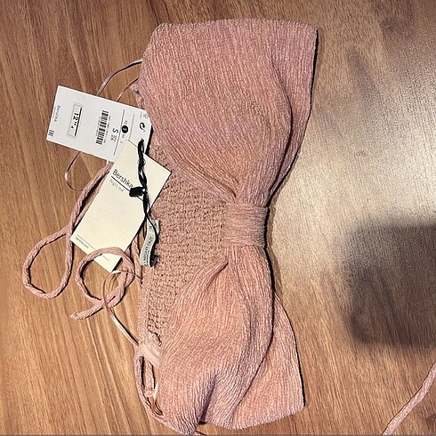 Bershka Büstiyer