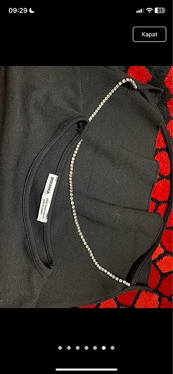 xs Beden bershka arkası taşlı crop