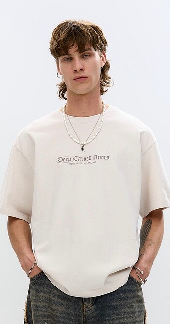 Pull and Bear Pull and bear t-shirt