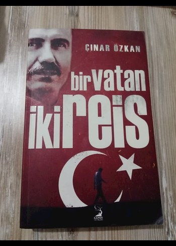 Bir Vatan İki Reis - Çınar Özkan
