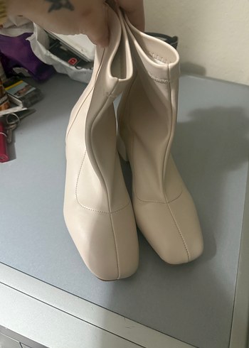 Bej Stiletto Topuklu Kadın Bot - Görsel 4