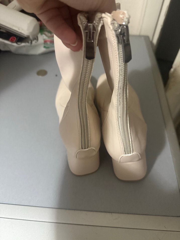 Bej Stiletto Topuklu Kadın Bot - Görsel 2