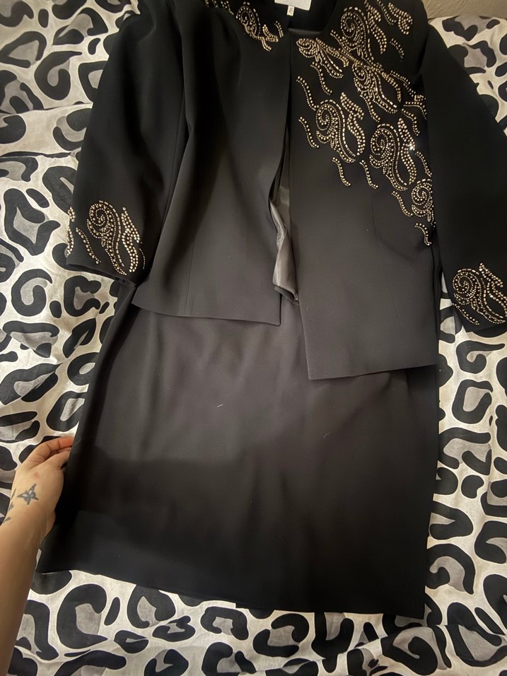 Paragraf Siyah İşlemeli Kadın Uzun Ceket - Görsel 2