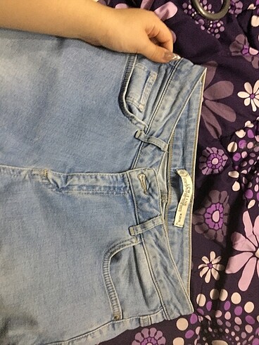 LC Waikiki Gül nakışlı pantolon