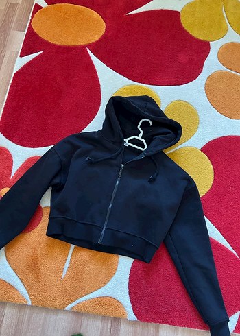 Kapüşonlu Fermuarlı Crop Sweatshirt