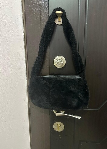 Peluş çanta 