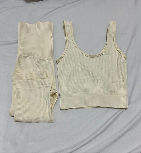 Lululemon muadili spor set