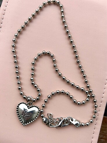 Sheinside Love kolye