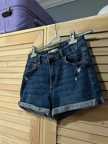 38 Beden bershka denim katlamalı kot şort