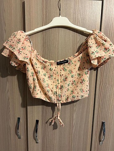 Quzu Çiçekli Crop Bluz