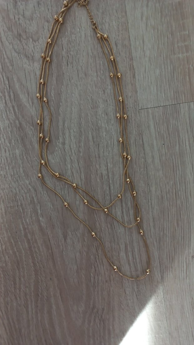 Minimalist Üç Katlı Altın Renkli Vücut Zinciri - Görsel 2