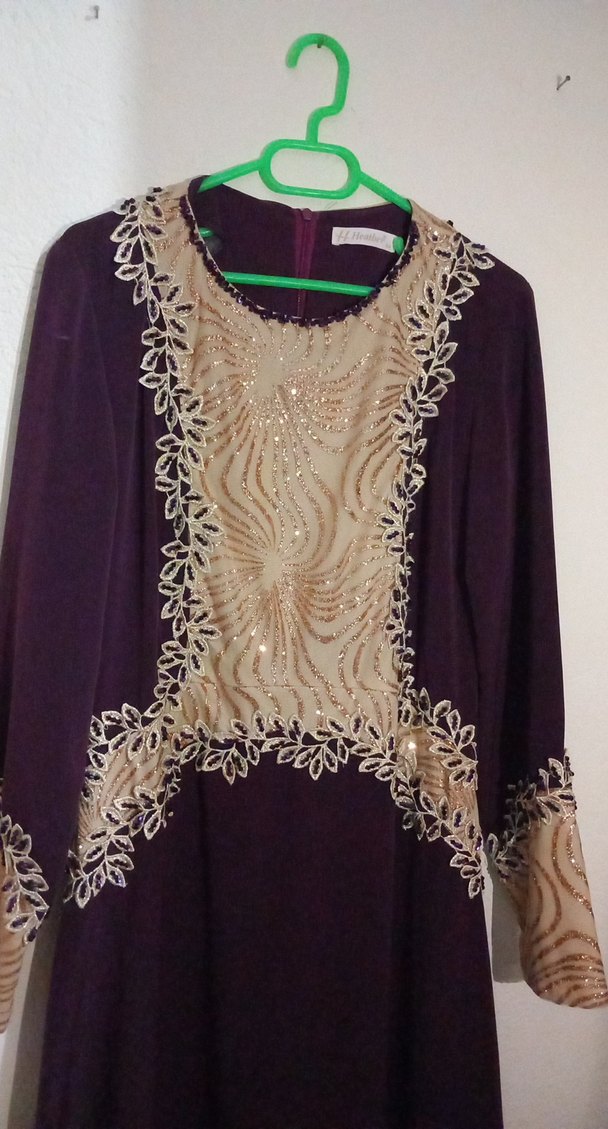 Uzun Kollu Mor Nakışlı Kadın Elbise - Görsel 2