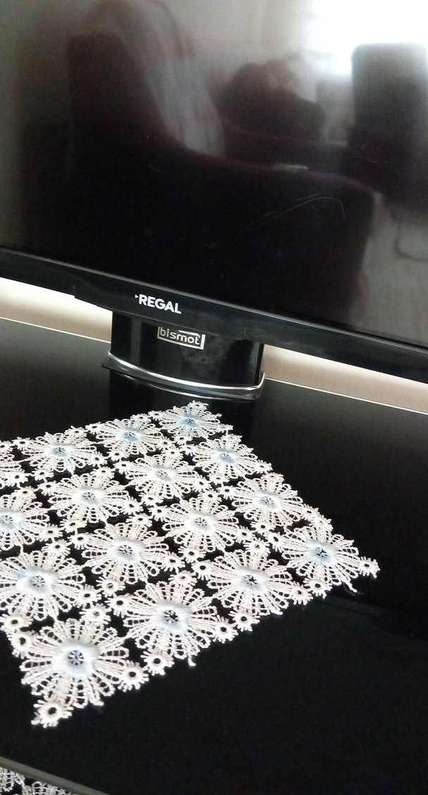 Siyah Ekranlı Monitör - Görsel 2