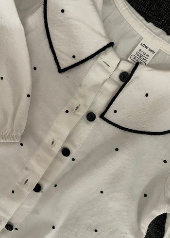 Puantiye Desenli Beyaz Kız Gömlek - Görsel 3