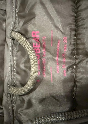 1 kez giydim artık dar geldiği için satıyorum - Görsel 3