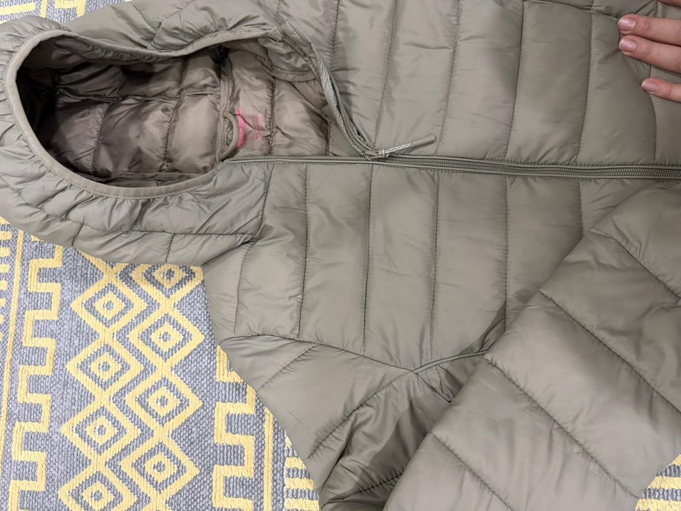 1 kez giydim artık dar geldiği için satıyorum - Görsel 2