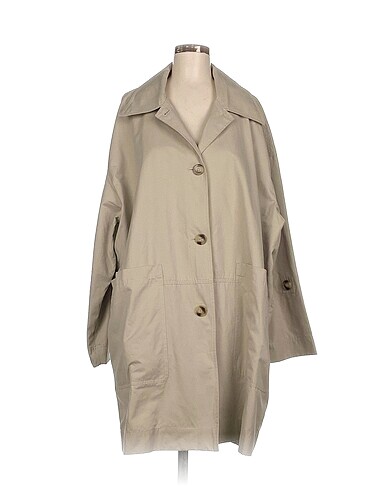 Zara Trenchcoat %70 İndirimli.