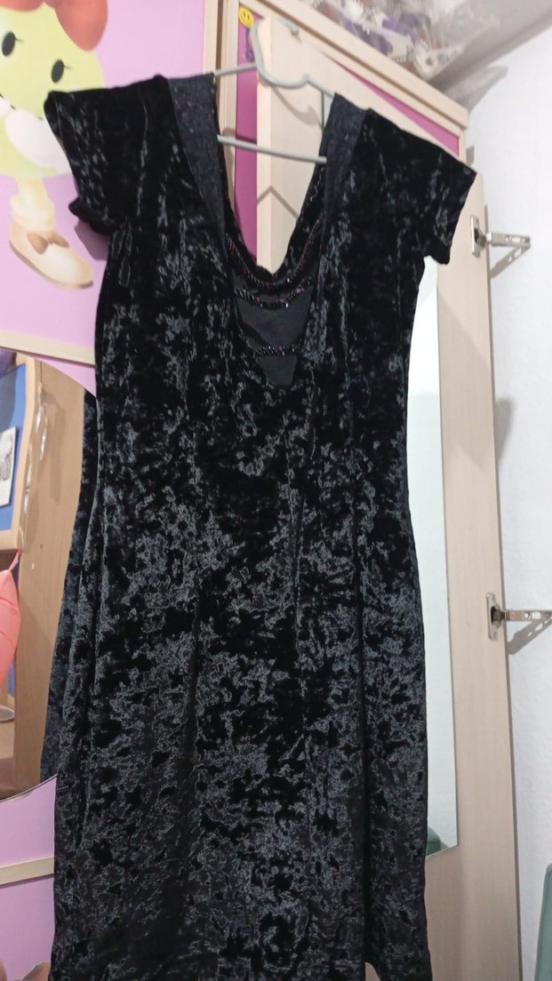 Siyah V Yakalı Uzun Gotik Abiye Elbise - Görsel 2