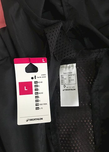 Erkek Siyah Kapüşonlu Koşu Rüzgarlığı Yelek - Görsel 2