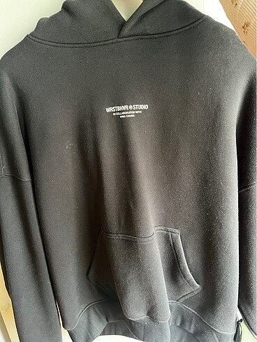 WRSTBHVR sweatshirt