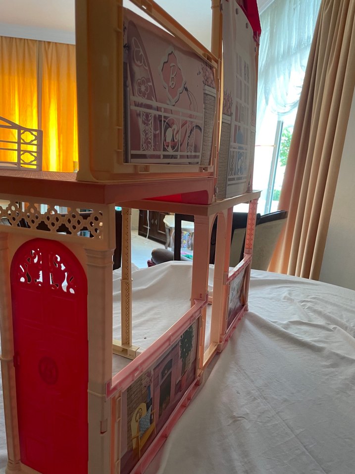 Barbie evi büyük - Görsel 3