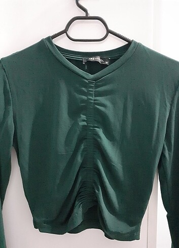 Trendyol & Milla Yeşil crop