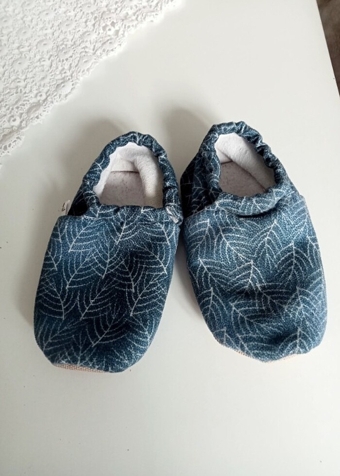 Çocuk partiyi lastikli  - Görsel 2