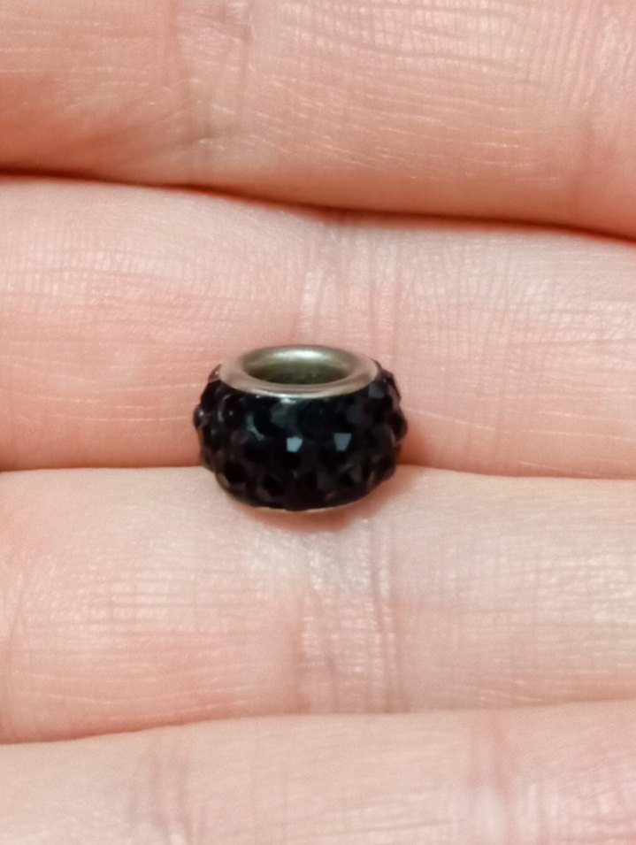 Siyah Gotik Charm - Görsel 3