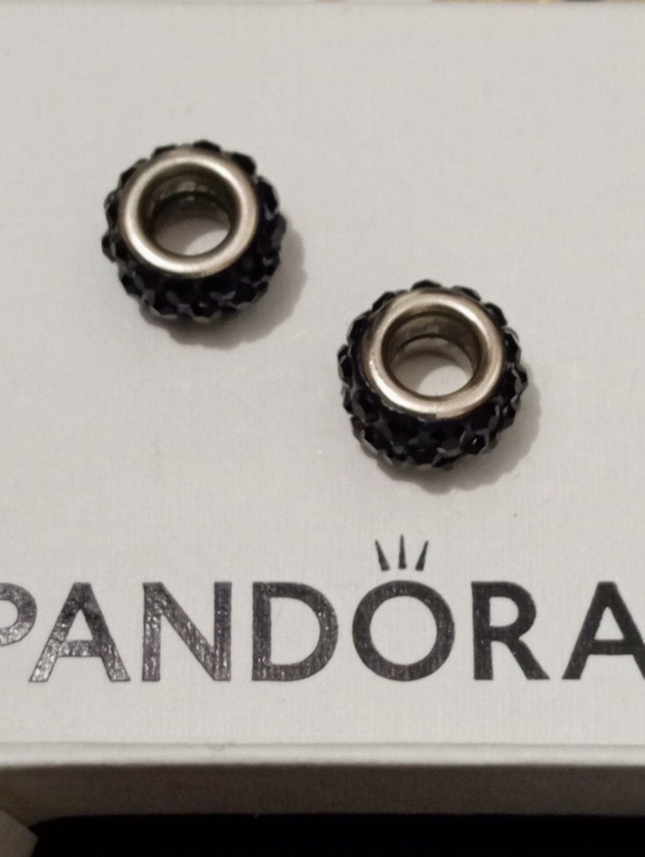 Siyah Gotik Charm - Görsel 2