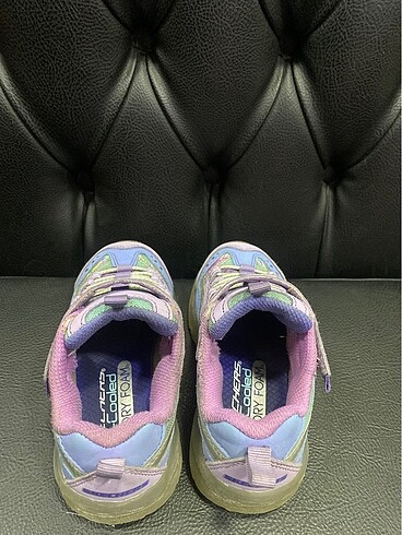 27 Beden Skechers Çocuk ayakkabısı
