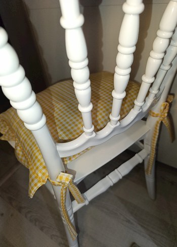 Sarı Beyaz Kareli Fırfırlı Sandalye Minderi - Görsel 2