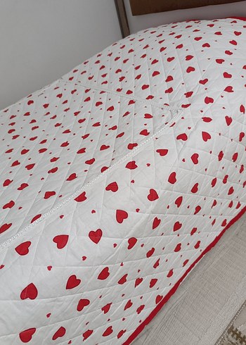 Kırmızı Kalp Desenli sürpriz pike
TEK KİŞİLİK - Görsel 8